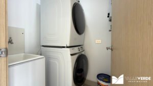 Apartamento en Renta en El Poblado, Sector Loma del Indio
