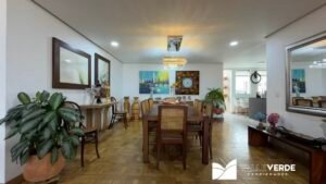 Apartamento en Venta en Laureles