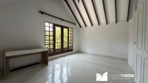 Casa campestre en arriendo en Envigado