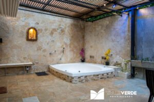Casa en venta en El Poblado Casa en arriendo en El Poblado